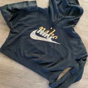 Nike Crop Hoodie